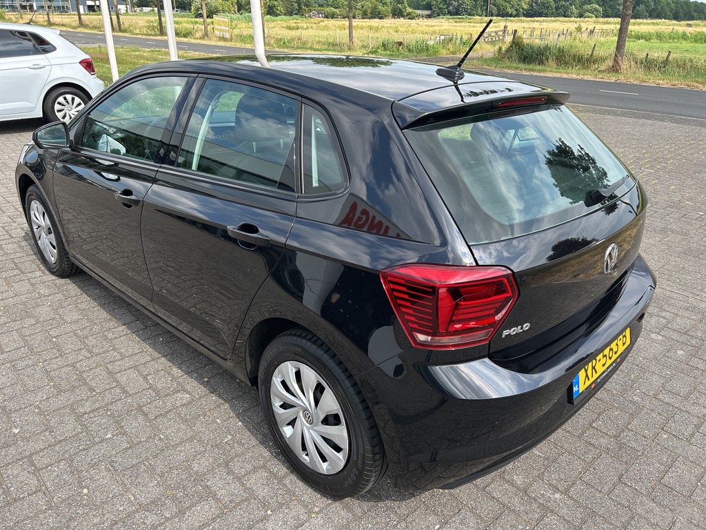 Volkswagen Polo (XR563B) met abonnement