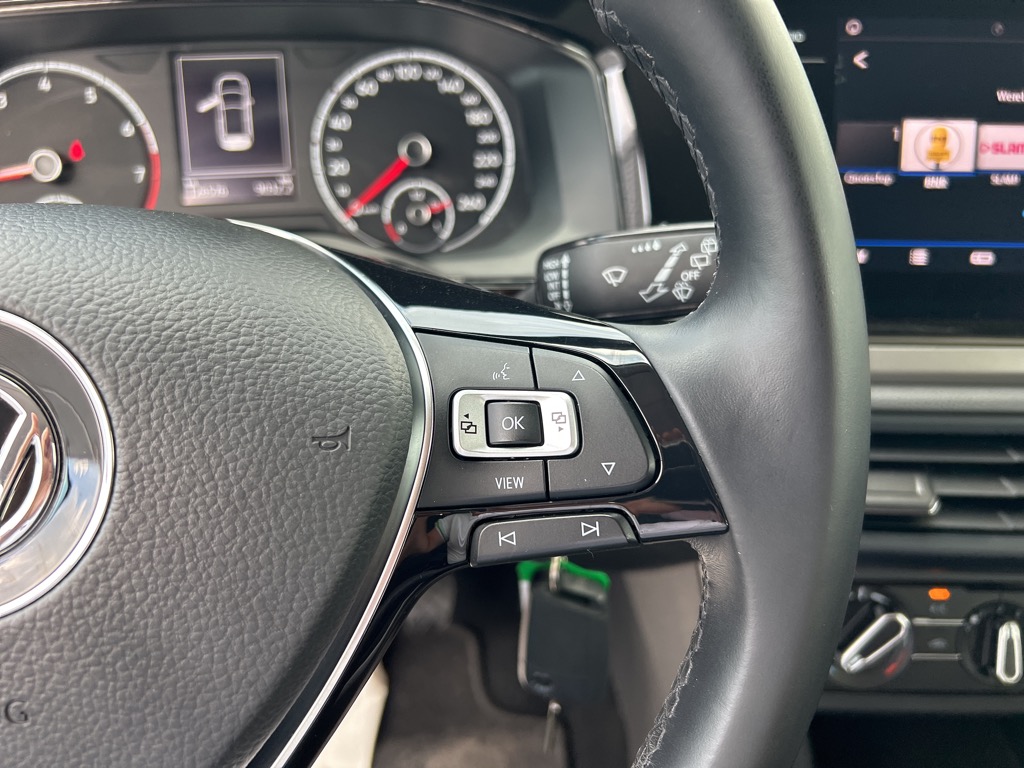 Volkswagen Polo (XR563B) met abonnement