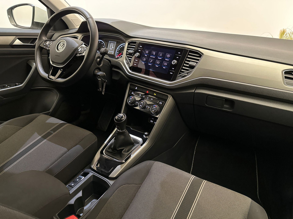 Volkswagen T-Roc (N035XD) met abonnement