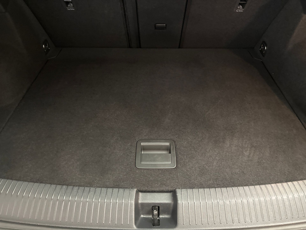 Volkswagen T-Roc (N035XD) met abonnement