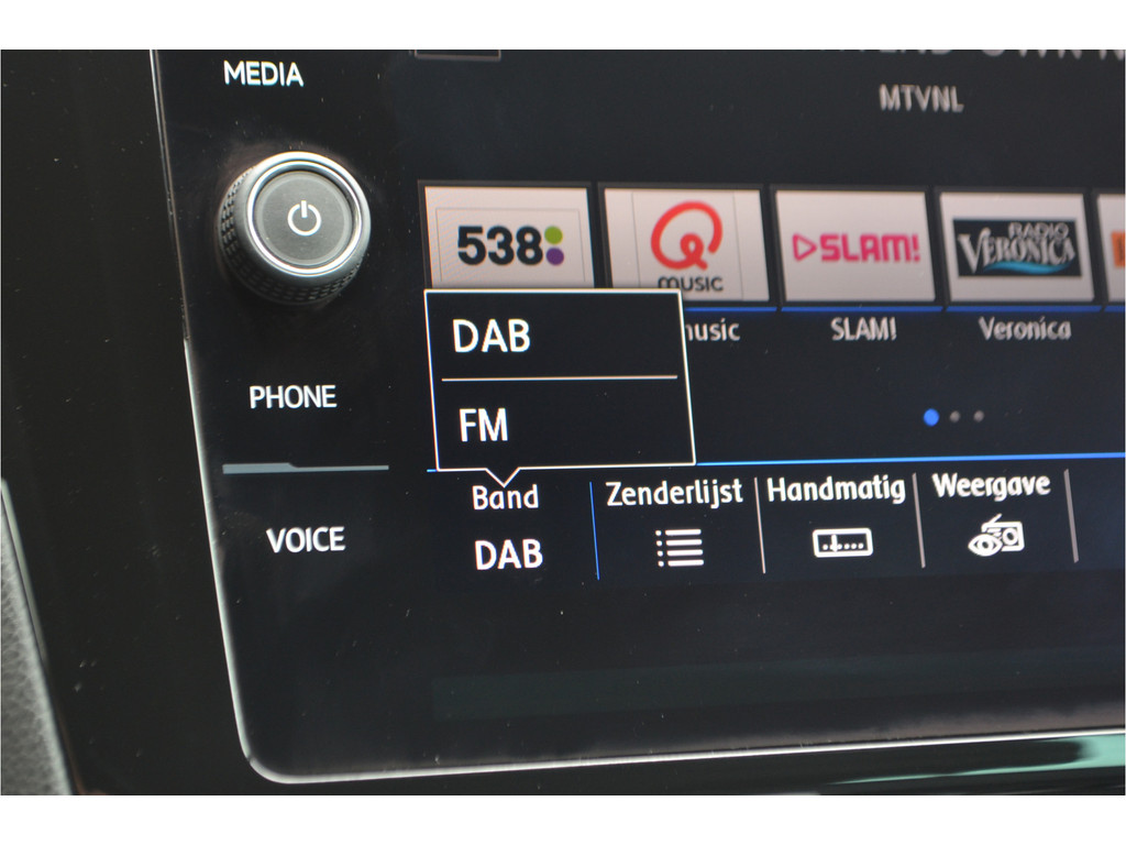 Volkswagen Passat (SZ384K) met abonnement