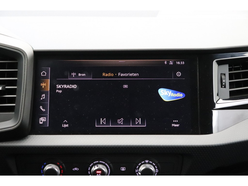 Audi A1 (XT747G) met abonnement