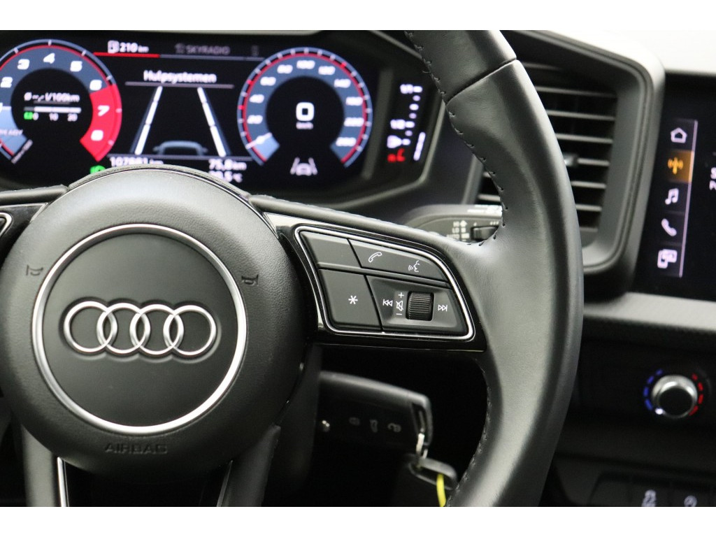 Audi A1 (XT747G) met abonnement