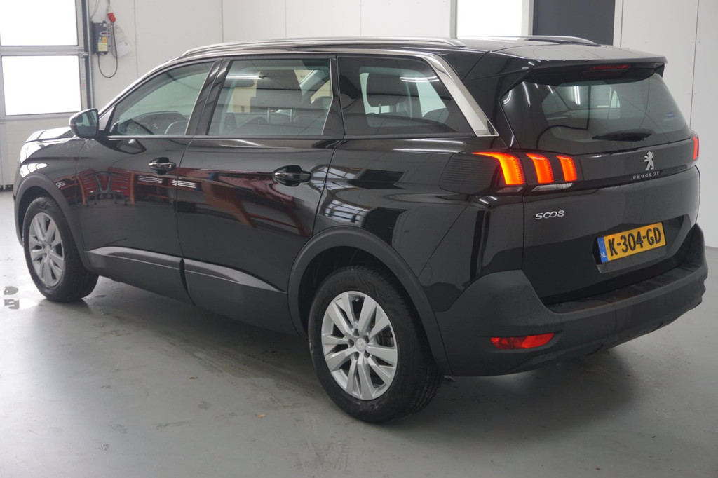 Peugeot 5008 (K304GD) met abonnement