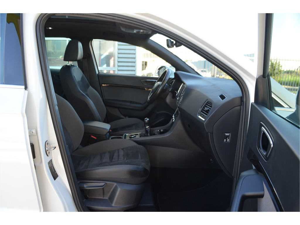 Seat Ateca (RZ628K) met abonnement