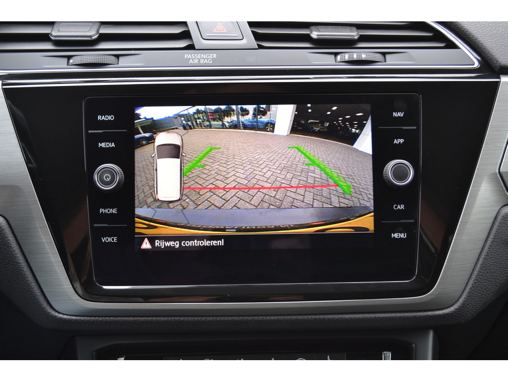 Volkswagen Touran (TB336V) met abonnement