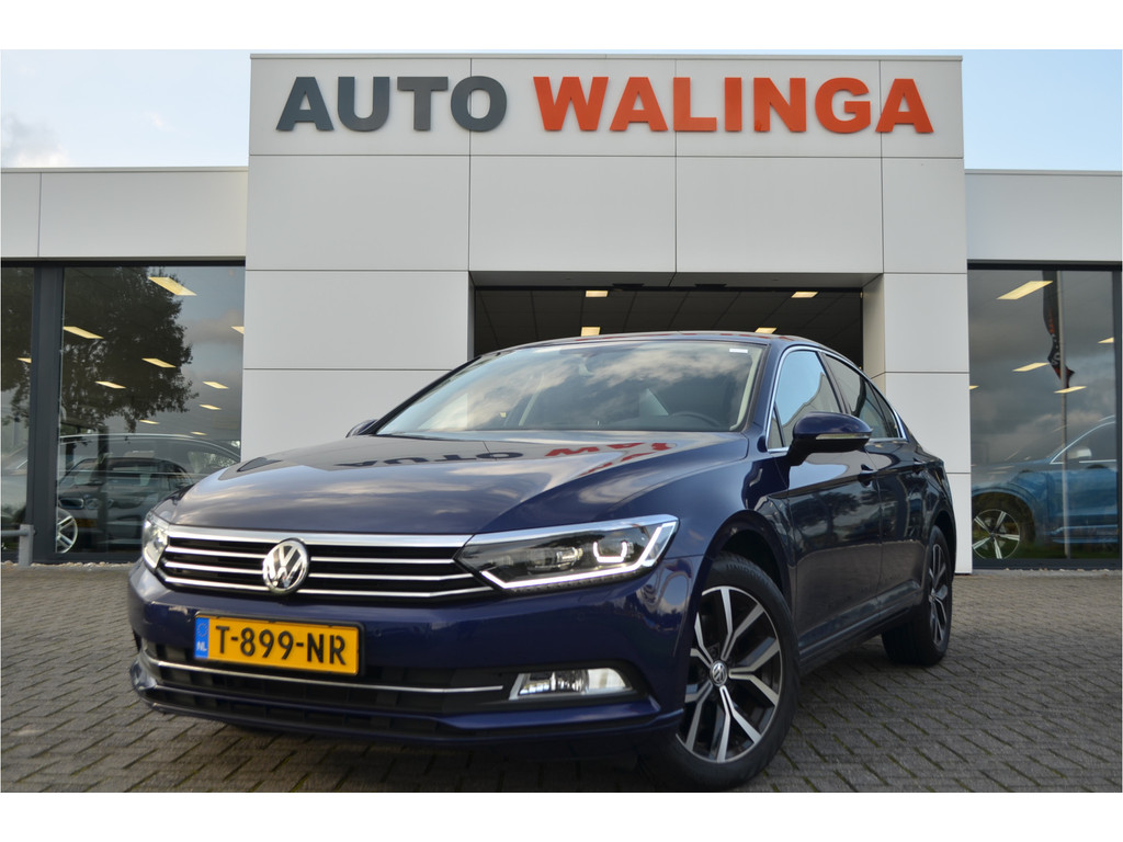 Volkswagen Passat (T899NR) met abonnement