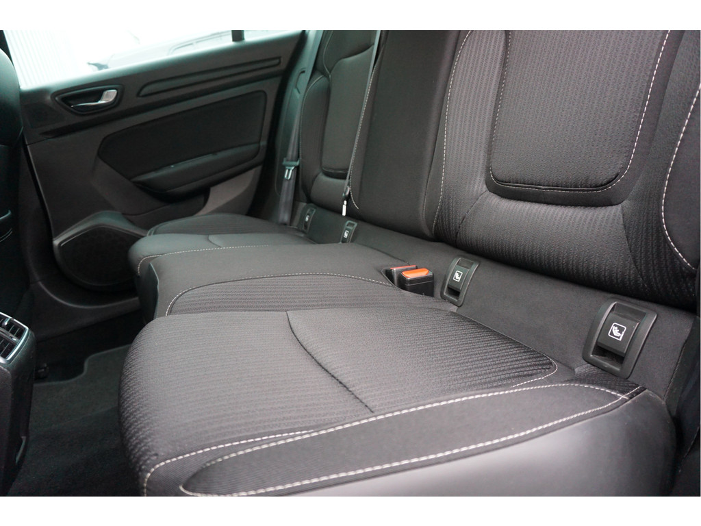 Renault MEGANE Estate (TG668F) met abonnement