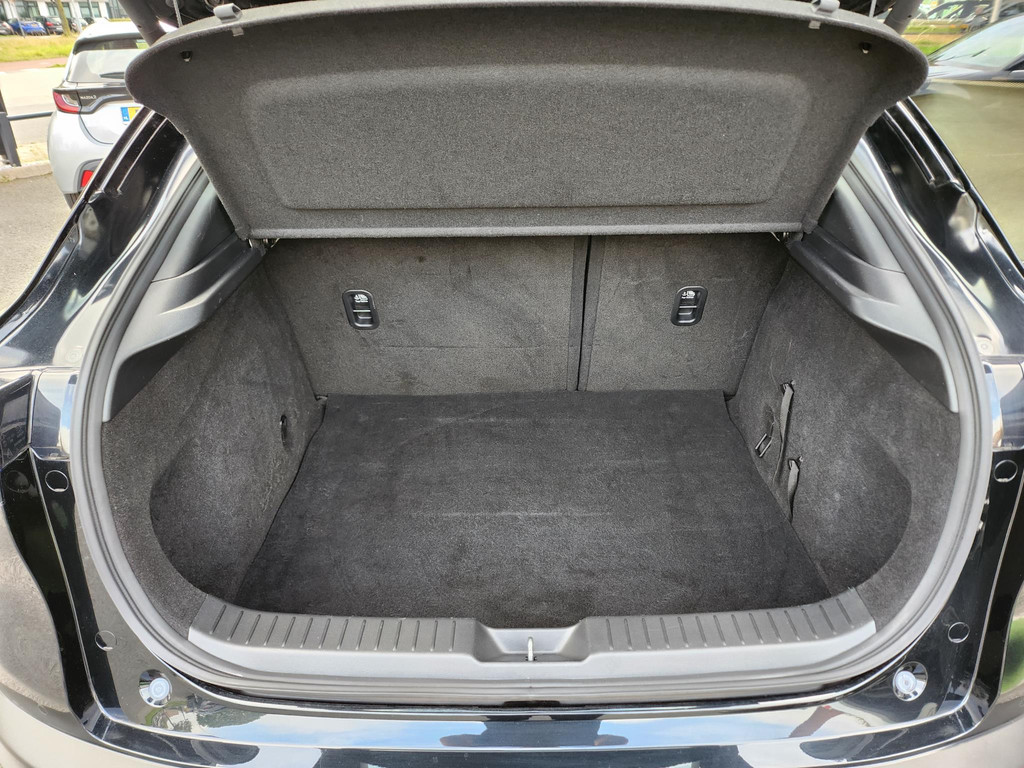 Mazda CX-30 (L519BJ) met abonnement