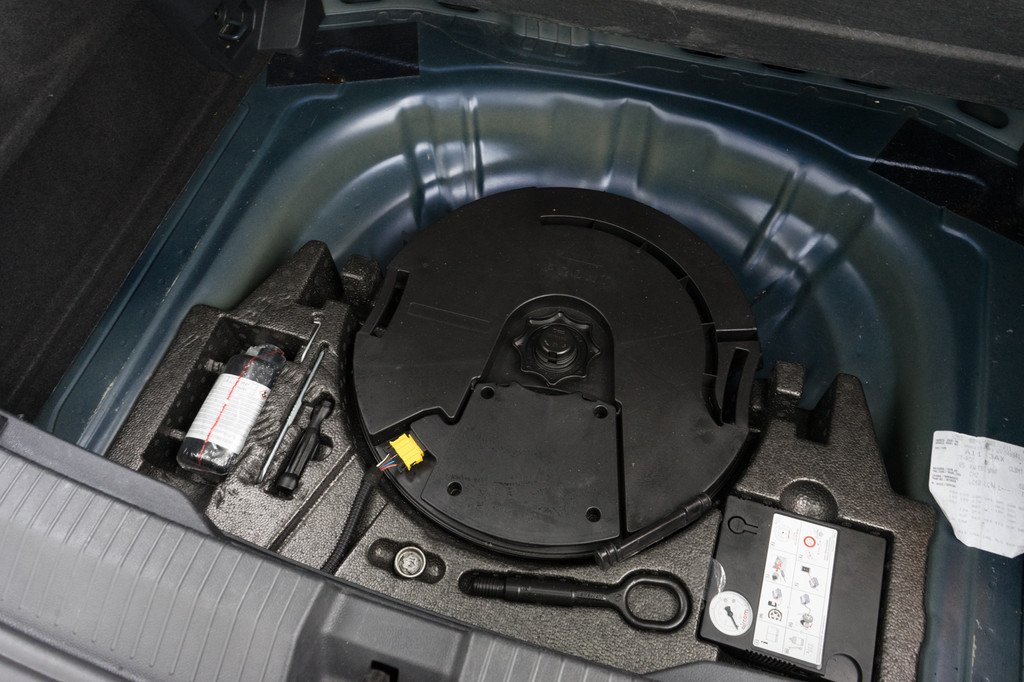 Volkswagen T-Roc (SF248K) met abonnement